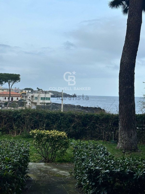 appartamento in vendita a Santa Venerina