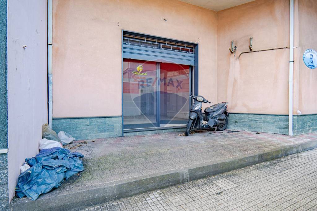 trivano in vendita a Santa Venerina in zona Linera