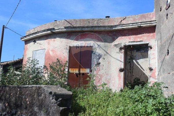 casale in vendita a Santa Venerina