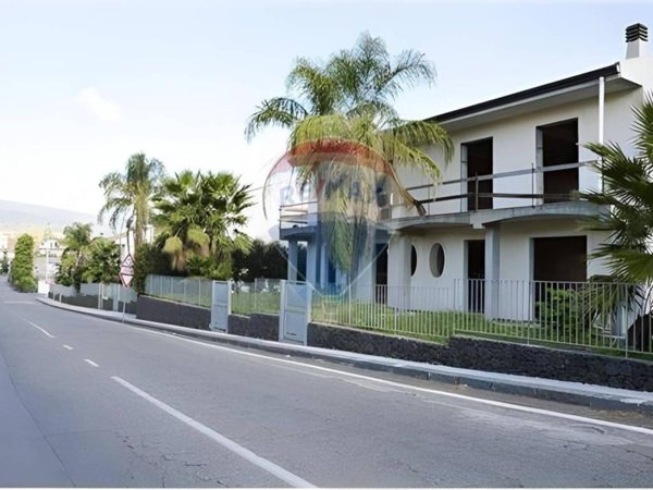 casa indipendente in vendita a Santa Venerina in zona Linera