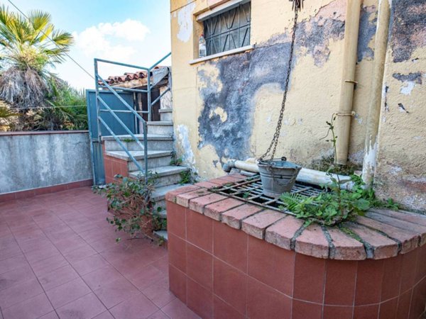 casa indipendente in vendita a Santa Venerina