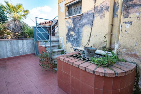 casa indipendente in vendita a Santa Venerina