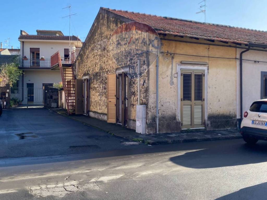 casa indipendente in vendita a Santa Venerina in zona Linera