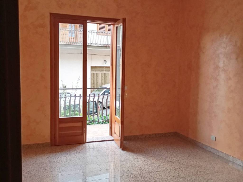 appartamento in vendita a Santa Venerina in zona Linera