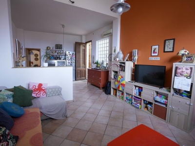 casa indipendente in vendita a Santa Venerina