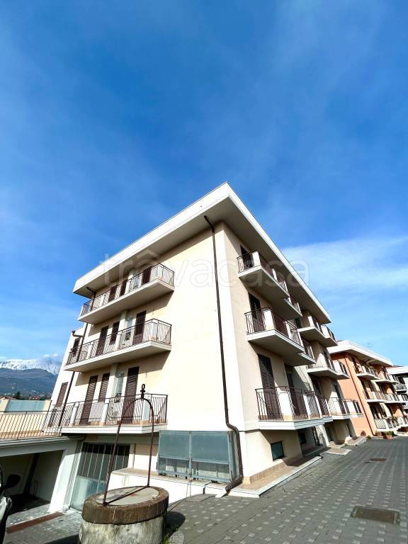 appartamento in vendita a Santa Venerina in zona Linera