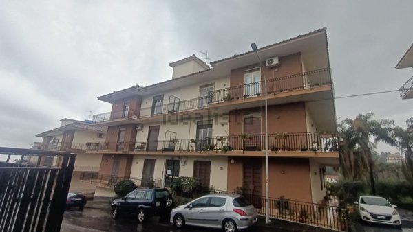 appartamento in vendita a Santa Venerina in zona Linera