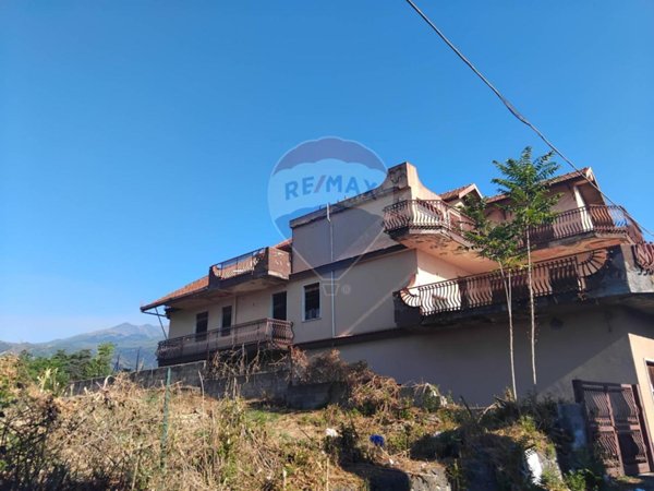 appartamento in vendita a Santa Venerina