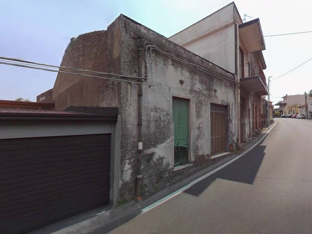 casa indipendente in vendita a Santa Venerina