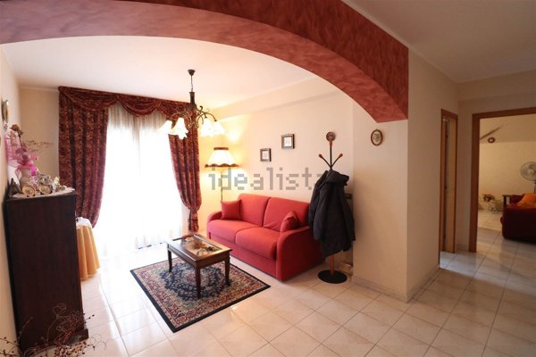 appartamento in vendita a Santa Venerina in zona Linera