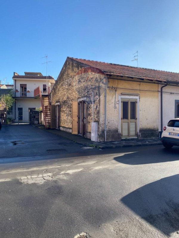 casa indipendente in vendita a Santa Venerina in zona Linera