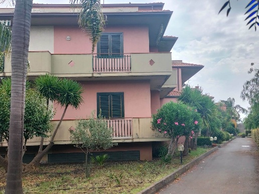 appartamento in vendita a Santa Venerina