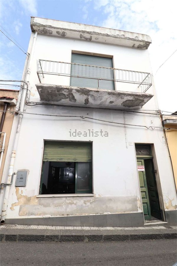 casa indipendente in vendita a Santa Venerina