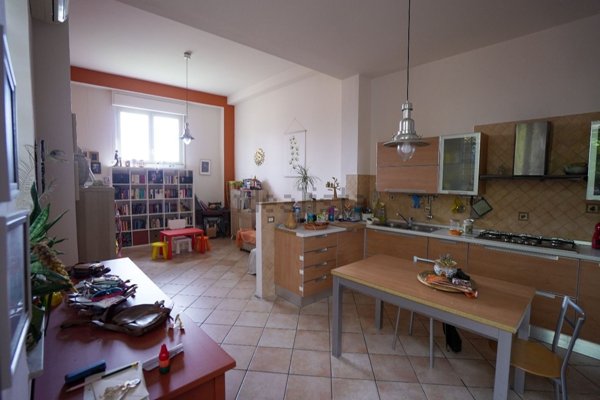 casa indipendente in vendita a Santa Venerina