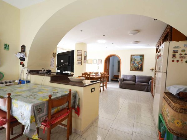 casa indipendente in vendita a Santa Venerina in zona Dagala del Re