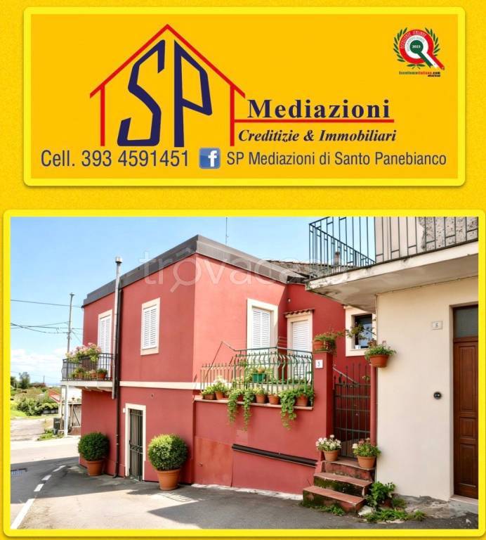 casa indipendente in vendita a Santa Venerina in zona Dagala del Re