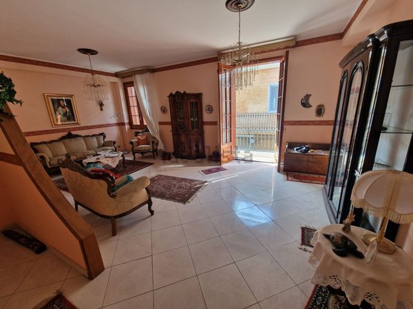 appartamento in vendita a Santa Venerina