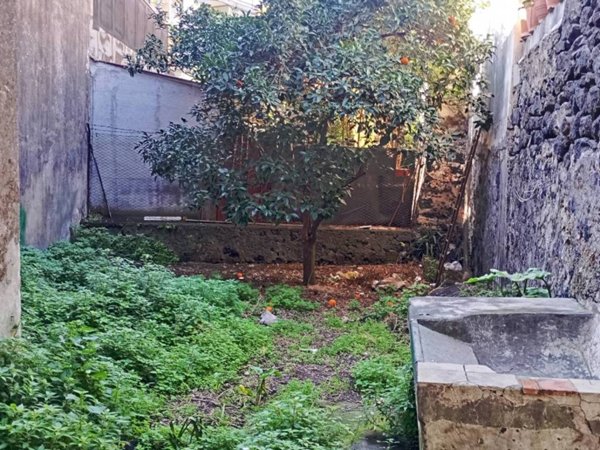 casa indipendente in vendita a Santa Venerina in zona Linera