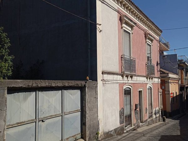 casa indipendente in vendita a Santa Venerina in zona Bongiardo
