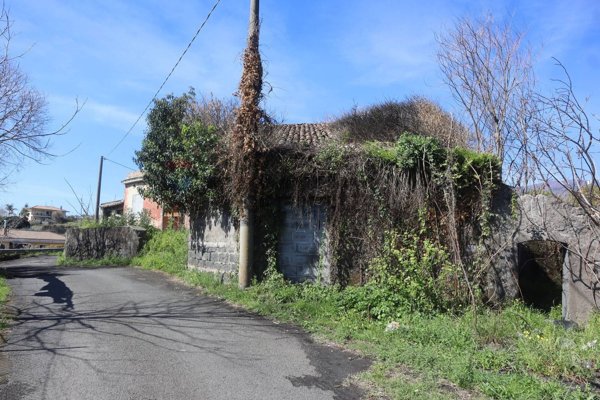 casale in vendita a Santa Venerina