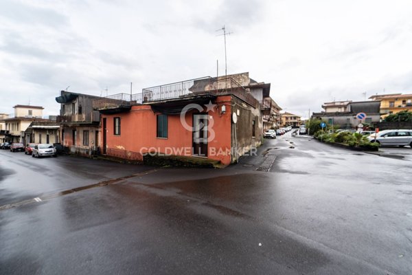 casa indipendente in vendita a Santa Venerina in zona Linera