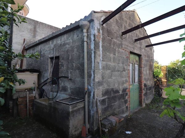 casa indipendente in vendita a Santa Venerina in zona Linera