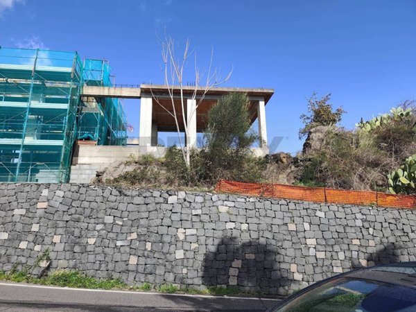 appartamento in vendita a Santa Venerina in zona Bongiardo