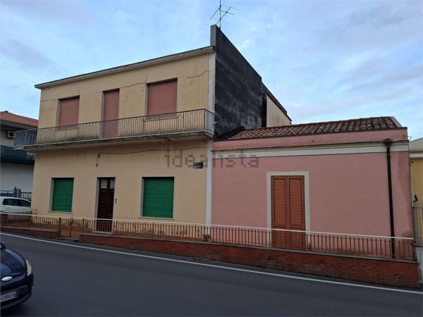 appartamento in vendita a Santa Venerina