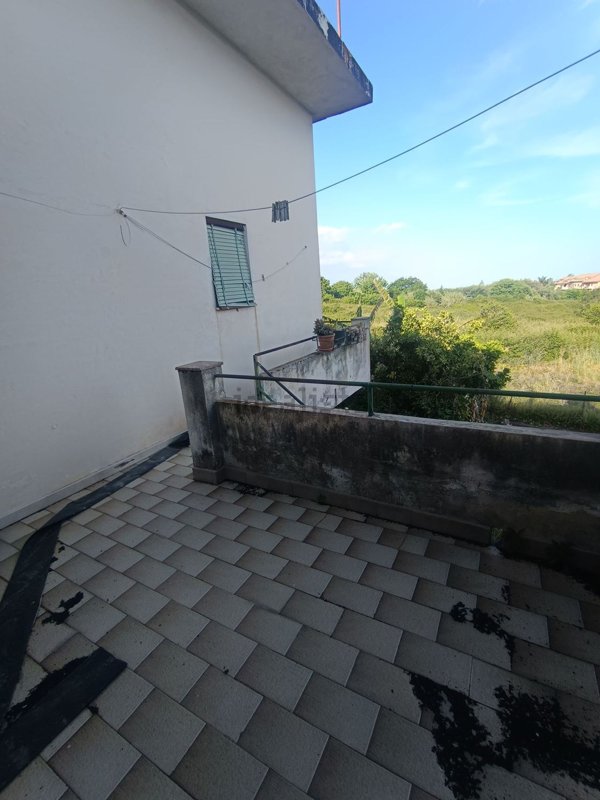 casa indipendente in vendita a Santa Venerina