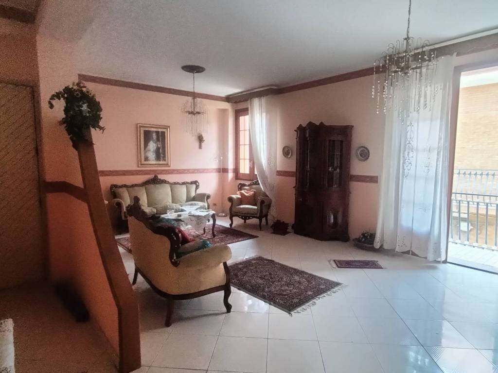 appartamento in vendita a Santa Venerina