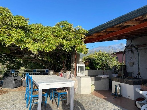 casa indipendente in vendita a Santa Venerina in zona Linera