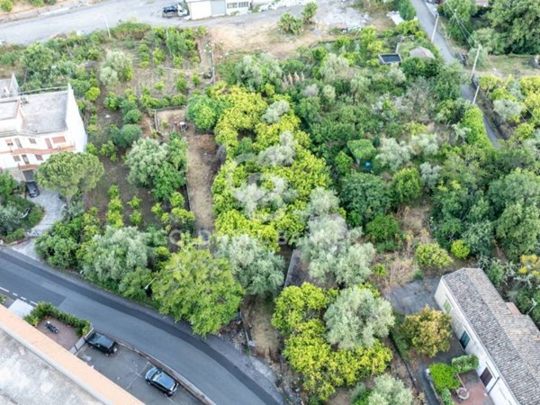 terreno edificabile in vendita a Santa Venerina in zona Linera