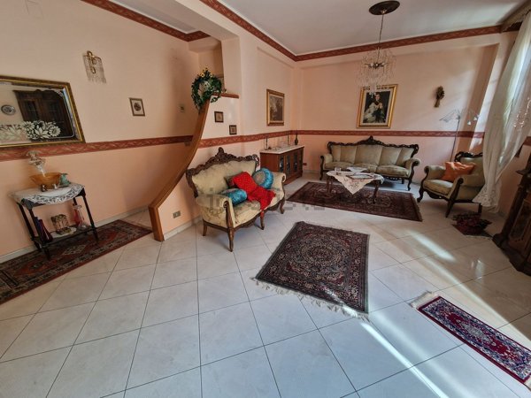 appartamento in vendita a Santa Venerina in zona Bongiardo