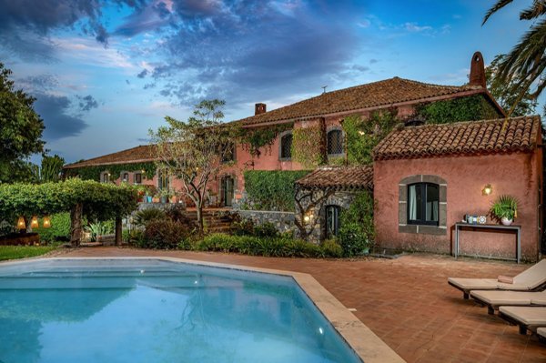 casa indipendente in vendita a Santa Venerina in zona Dagala del Re