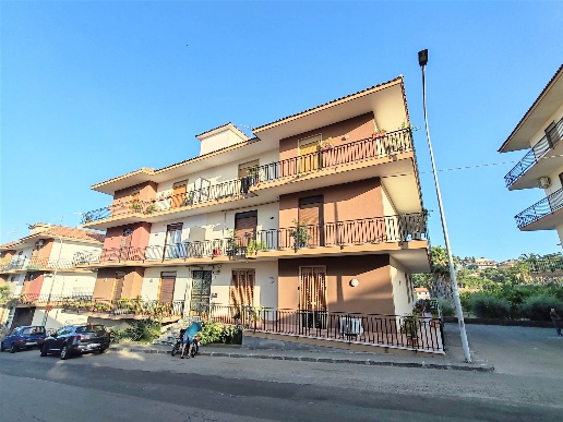 appartamento in vendita a Santa Venerina in zona Bongiardo