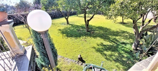 casa indipendente in vendita a Santa Venerina in zona Dagala del Re