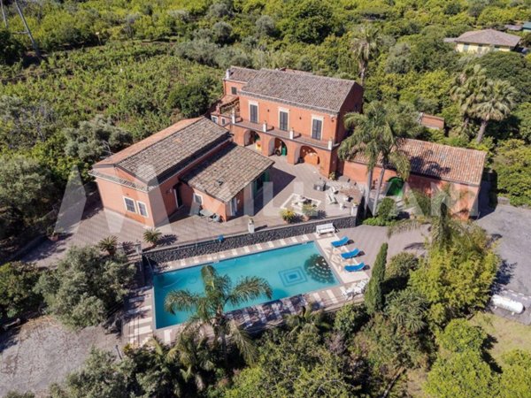 casa indipendente in vendita a Santa Venerina in zona Dagala del Re