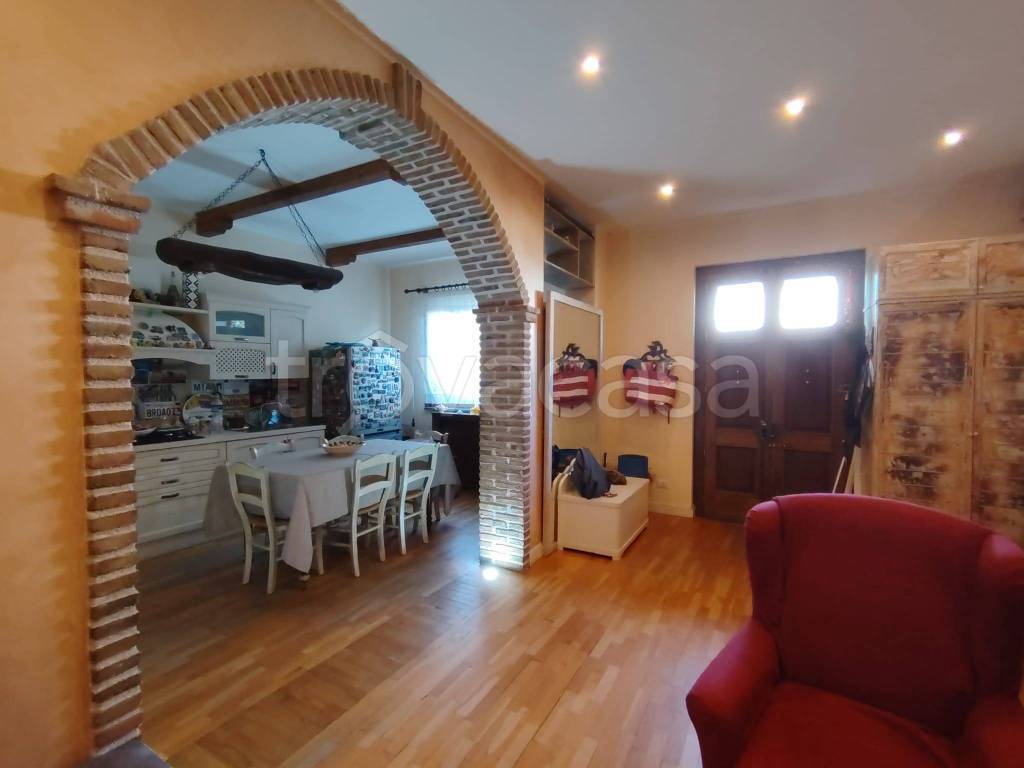 appartamento in vendita a Santa Venerina