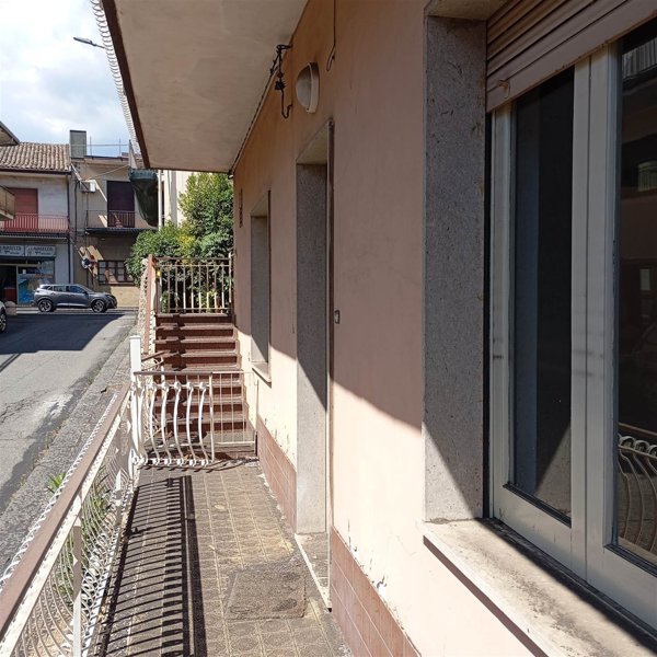 appartamento in vendita a Santa Venerina in zona Linera