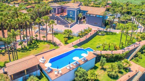 casa indipendente in vendita a Santa Venerina in zona Linera