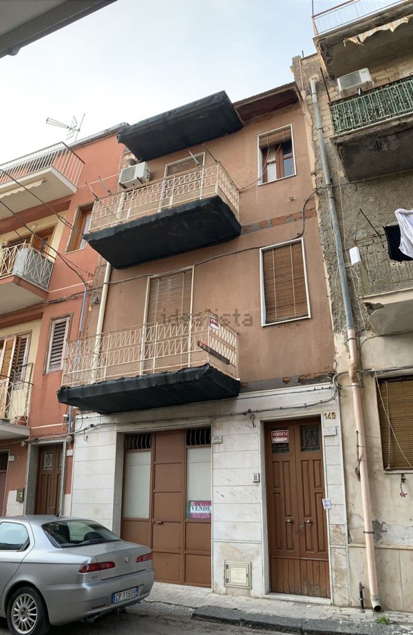 casa indipendente in vendita a Scordia