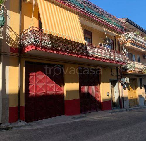 casa indipendente in vendita a Scordia