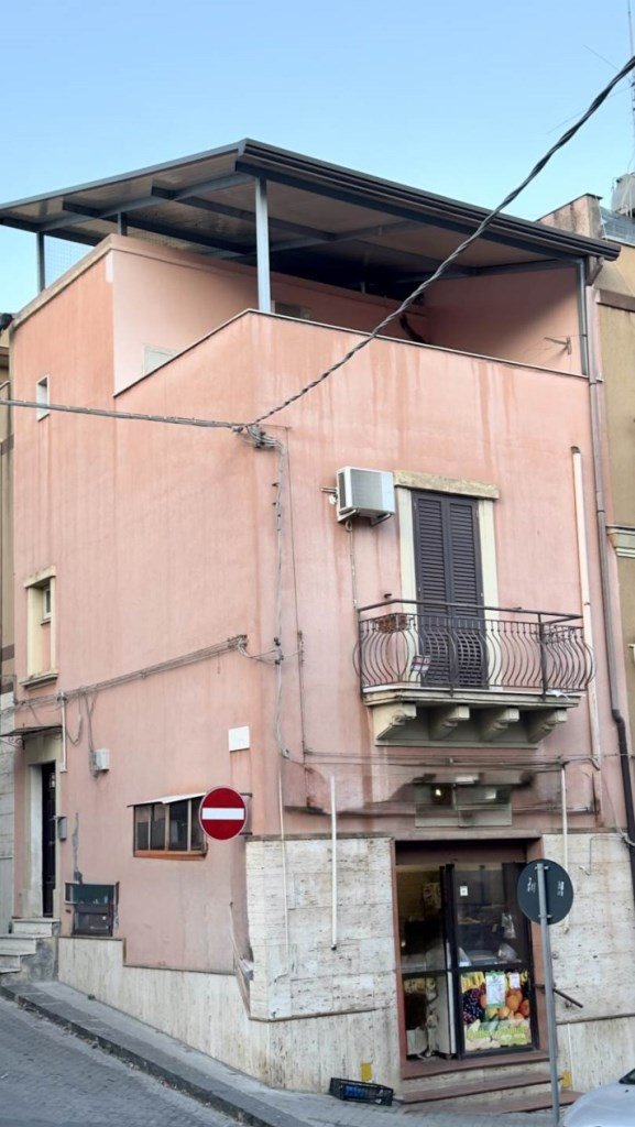 casa indipendente in vendita a Scordia