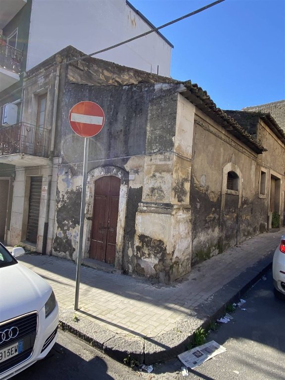 casa indipendente in vendita a Scordia