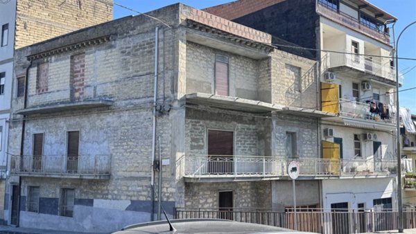 casa indipendente in vendita a Scordia