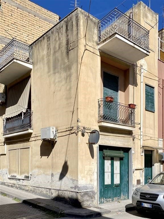 casa indipendente in vendita a Scordia