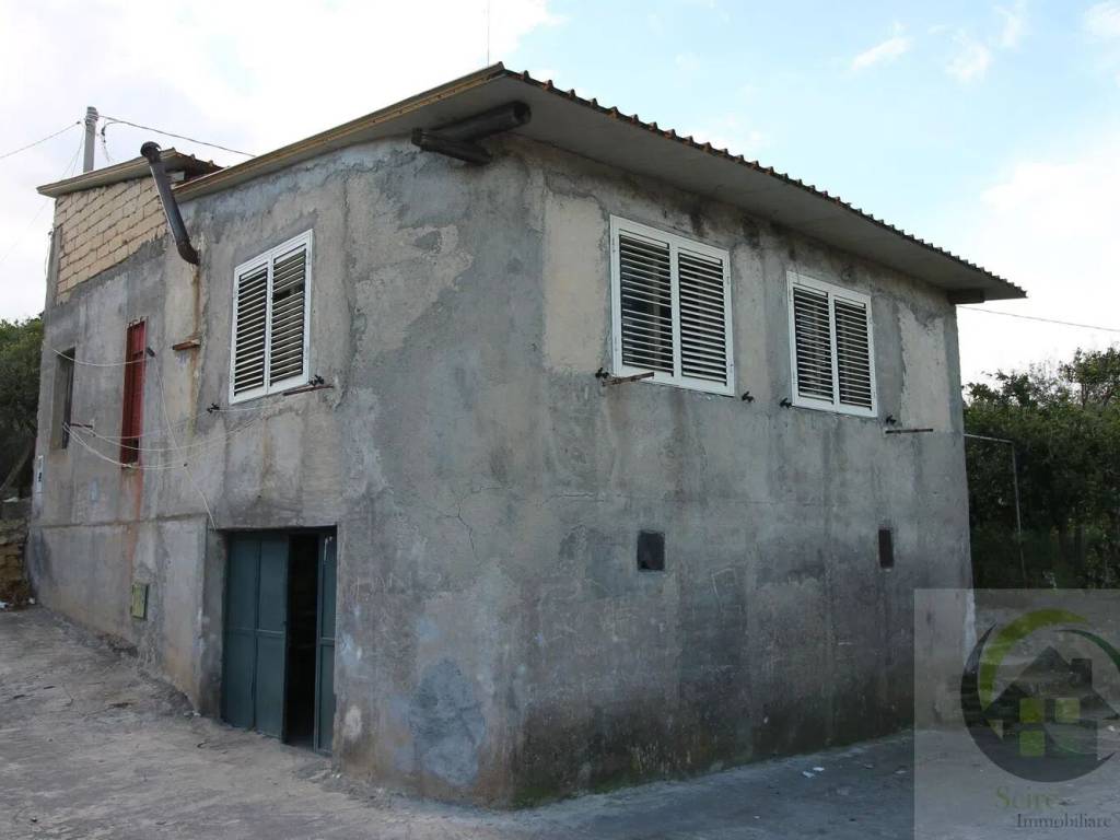 casa indipendente in vendita a Scordia