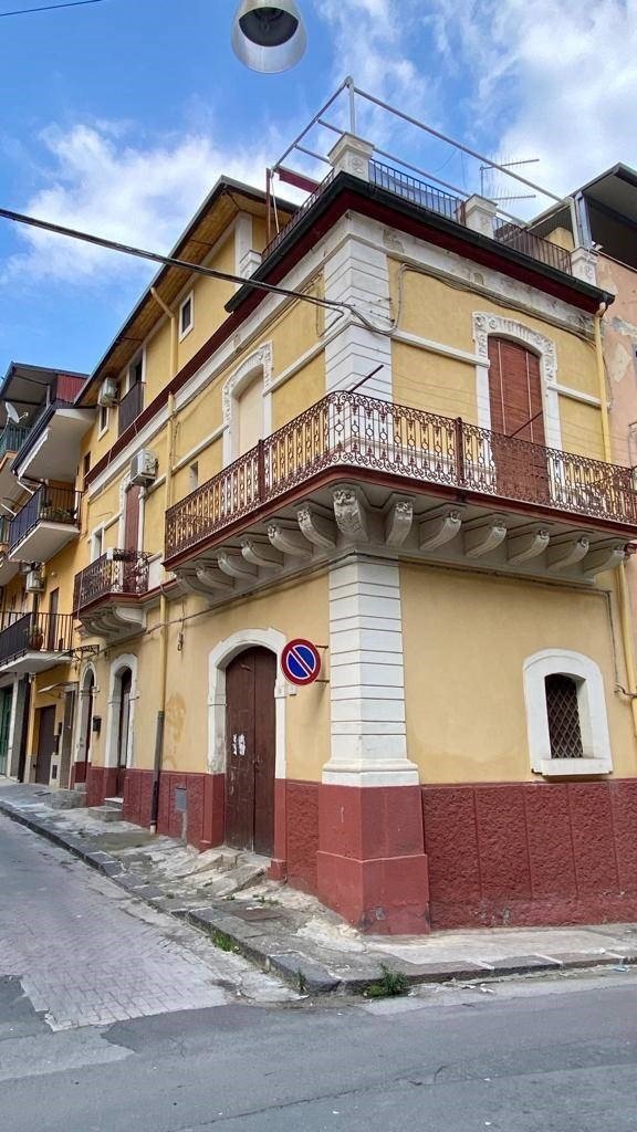 casa indipendente in vendita a Scordia