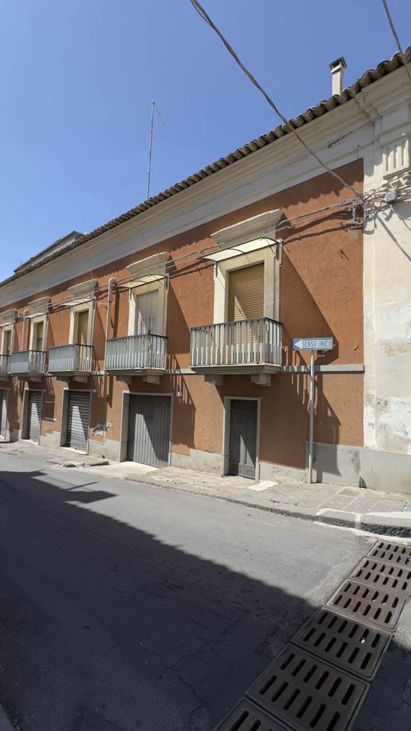 appartamento in vendita a Scordia