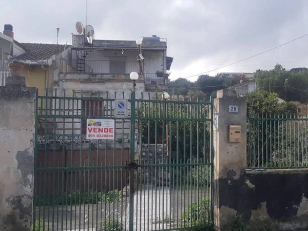 casa indipendente in vendita a Scordia